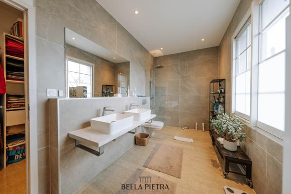 Montpellier (34000) Maison de charme 6 pièces au coeur de Montpellier - Domaine privé