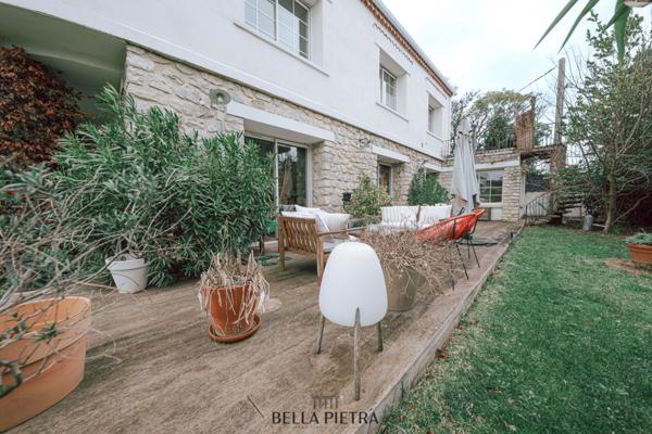 Montpellier (34000) Maison de charme 6 pièces au coeur de Montpellier - Domaine privé