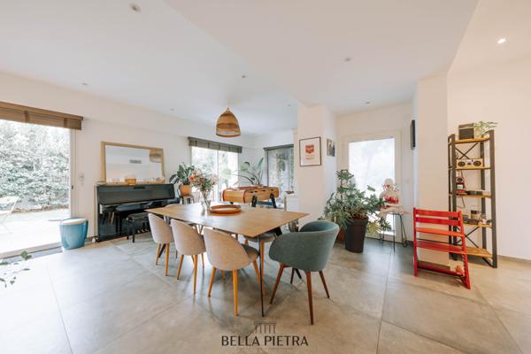 Montpellier (34000) Maison de charme 6 pièces au coeur de Montpellier - Domaine privé