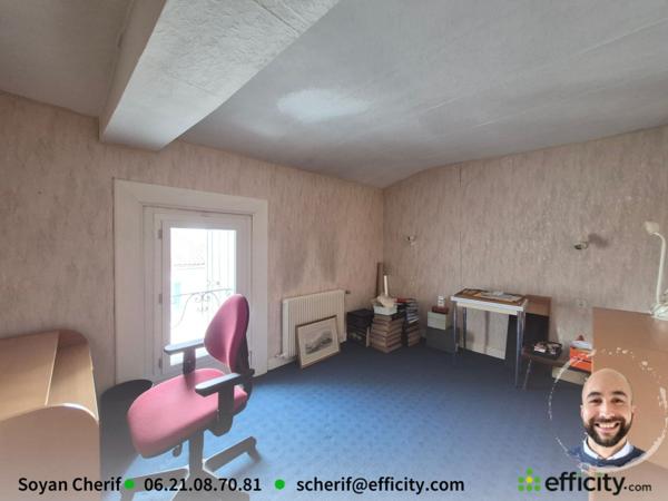 Maison
         10 pièces
        - 185 m² 399 900 € *