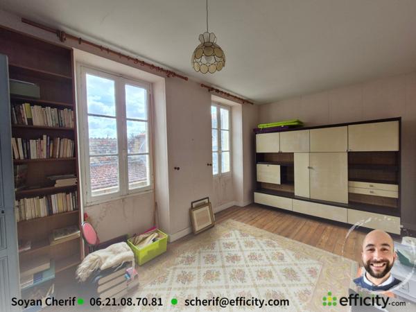 Maison
         10 pièces
        - 185 m² 399 900 € *