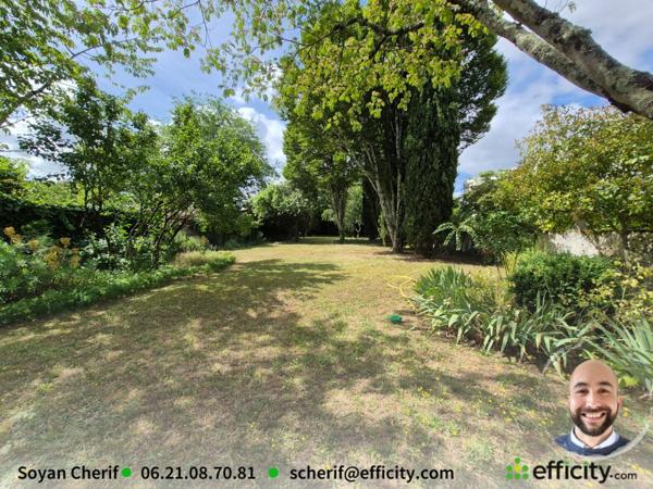 Maison
         10 pièces
        - 185 m² 399 900 € *