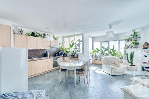 Appartement F2 à vendre  3 pièces - 54 m2 LA COURNEUVE - 93