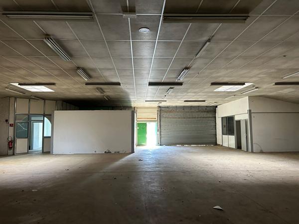 Entrepôt / local industriel Avranches 769 m2