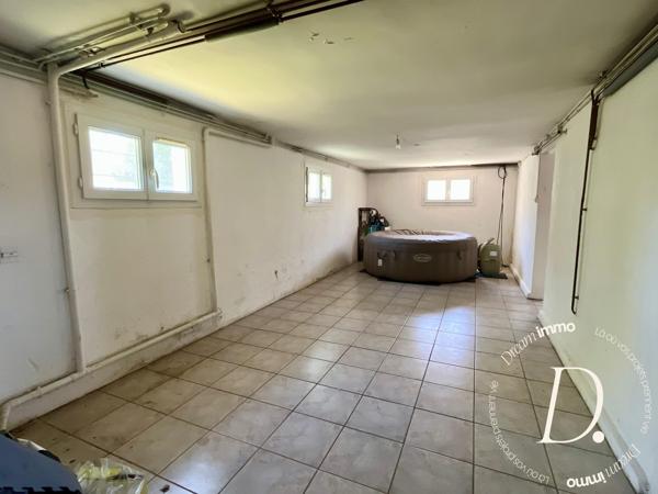 Maison au fort potentiel d'agrandissement sur 3 niveaux - Quartier calme