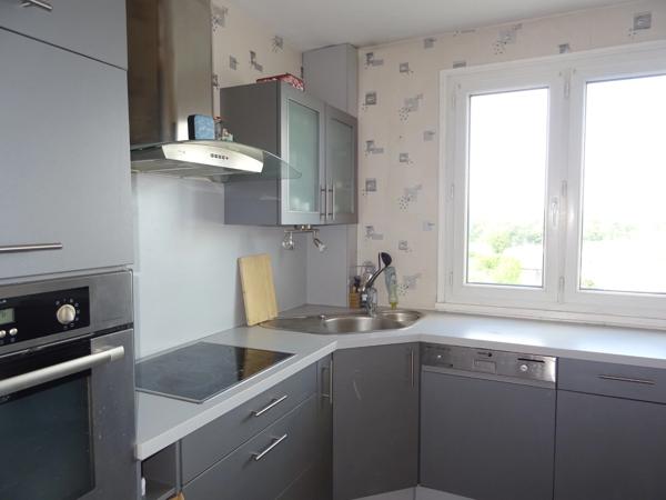 SECTEUR Armand DUTREIX OUEST DE LIMOGES BEL APPARTEMENT F3 DE 71 M² 2 CHAMBRES SEJOUR DOUBLE