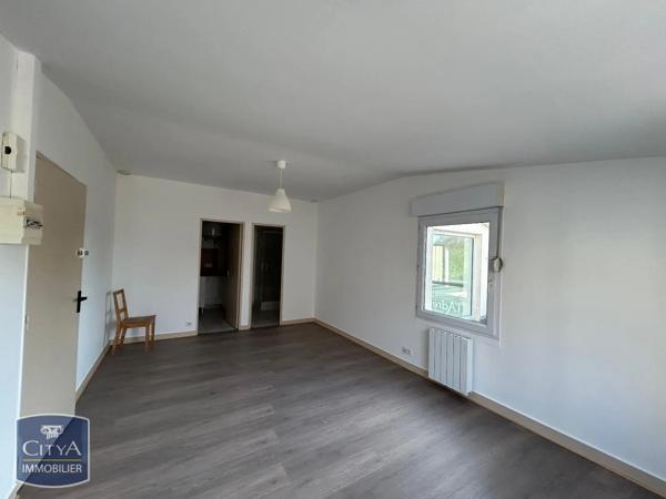 Appartement à louer 1 pièce 27.56m² Rochecorbon (37210)
