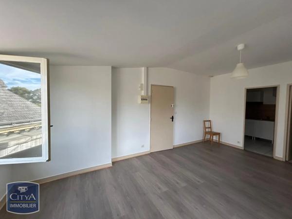 Appartement à louer 1 pièce 27.56m² Rochecorbon (37210)