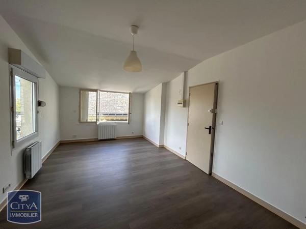 Appartement à louer 1 pièce 27.56m² Rochecorbon (37210)