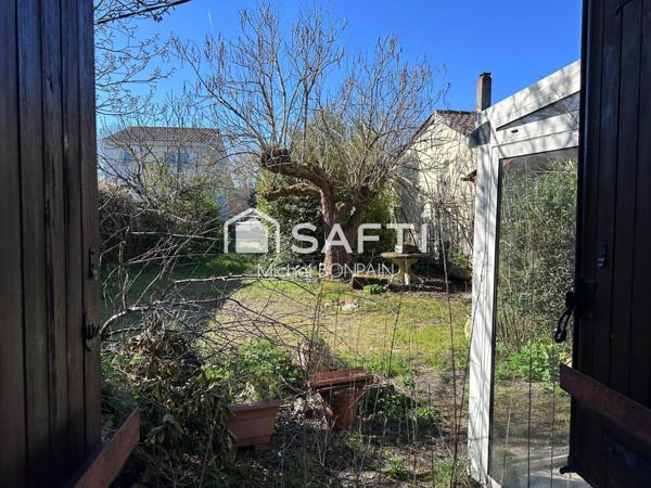 Ensemble immobilier divisible avec maison et hangar au cœur de Parempuyre