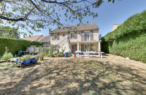 Maison Ozoir La Ferriere 170 m²