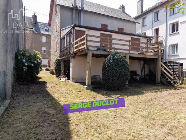 Vente Maison 6 pièces 160 m2 à Saint-Germain-du-Teil