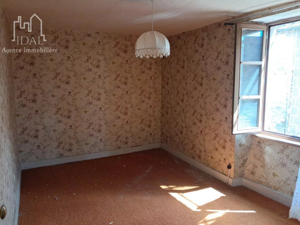 Vente Maison 6 pièces 160 m2 à Saint-Germain-du-Teil