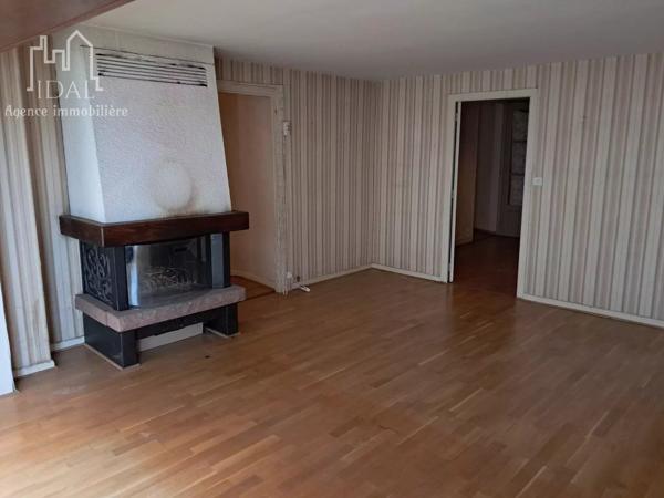 Vente Maison 6 pièces 160 m2 à Saint-Germain-du-Teil