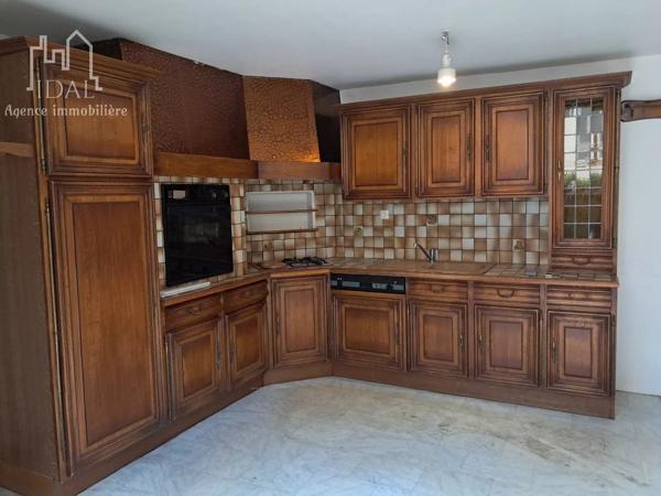 Vente Maison 6 pièces 160 m2 à Saint-Germain-du-Teil