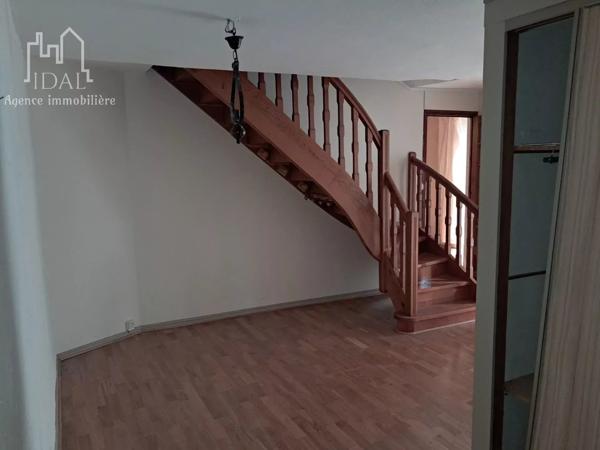 Vente Maison 6 pièces 160 m2 à Saint-Germain-du-Teil