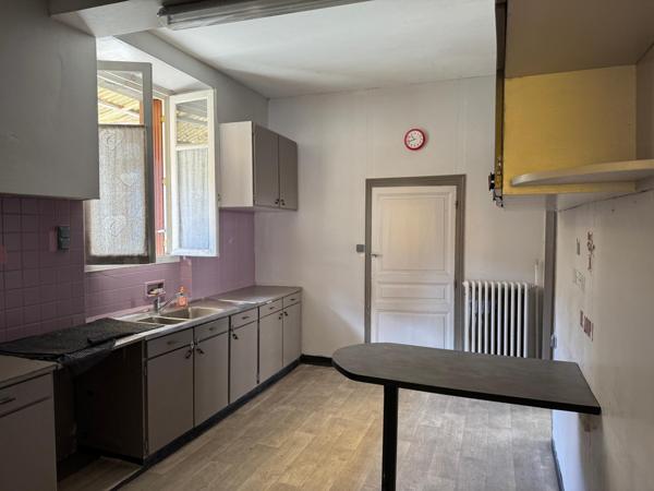 Maison de famille ? Partie professionnelle ? Chambres d'hôtes ? Gîte ? Inverstissement ?