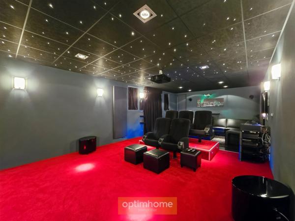 MAISON FAMILIALE 230 m² 6 CH GARAGE 100 m² JARDIN