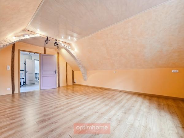 MAISON FAMILIALE 230 m² 6 CH GARAGE 100 m² JARDIN