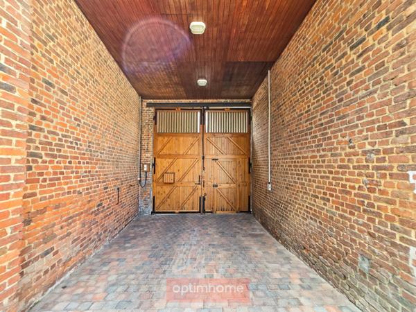 MAISON FAMILIALE 230 m² 6 CH GARAGE 100 m² JARDIN