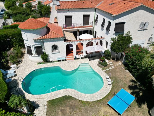 Le Soler (66270) VILLA 3 FACES AVEC PATIO CENTRAL