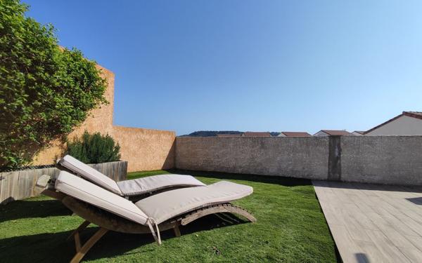 Maison à vendre    4 pièces •  Narbonne