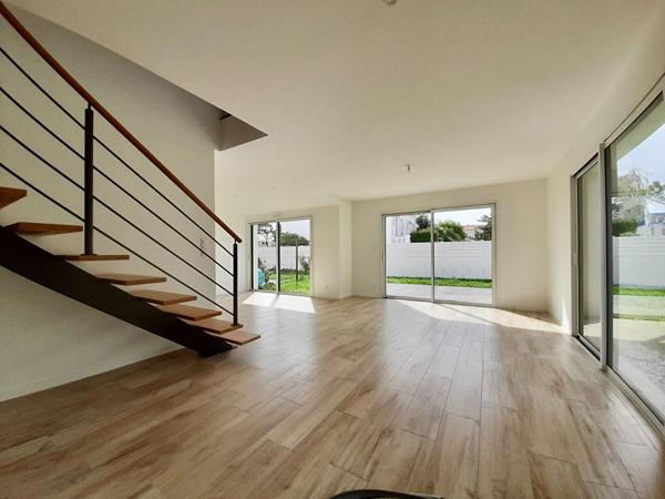 MAISON FAMILIALE - 5 CHAMBRES