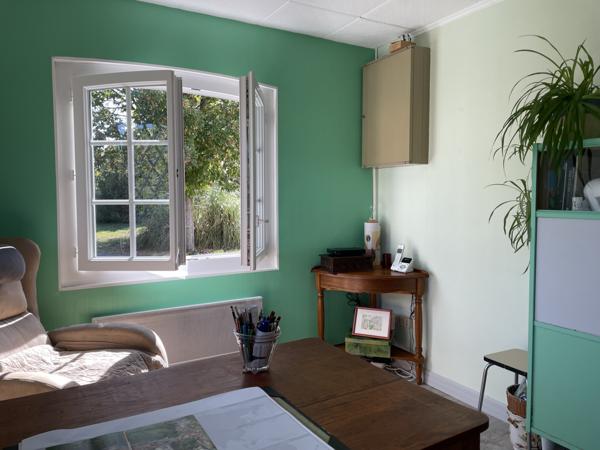 Maison  6 pièce(s)  3 chambre(s)  147 m²