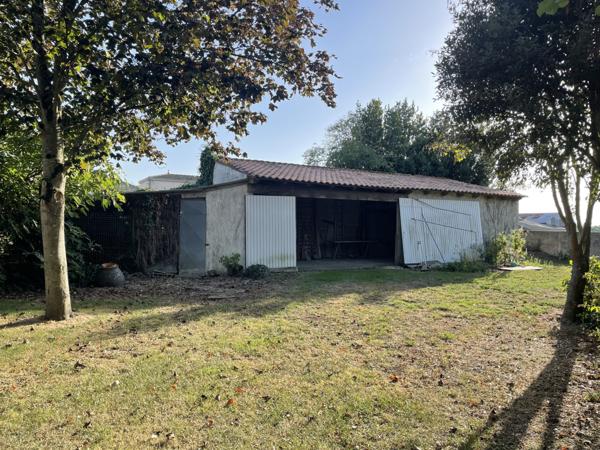 Maison  6 pièce(s)  3 chambre(s)  147 m²