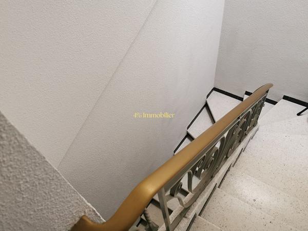 BEL IMMEUBLE  3 APPARTEMENTS +LOCAL COMMERCIAL+ RESERVE