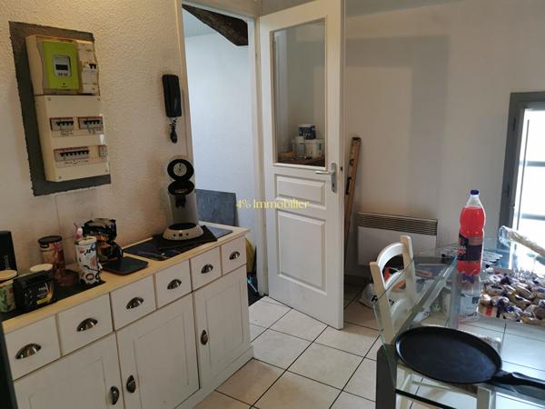 BEL IMMEUBLE  3 APPARTEMENTS +LOCAL COMMERCIAL+ RESERVE