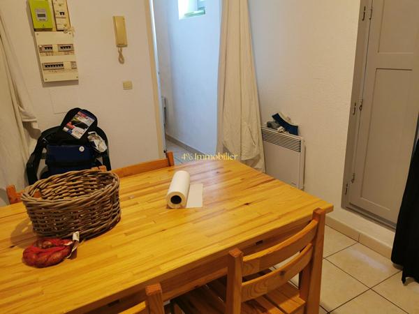 BEL IMMEUBLE  3 APPARTEMENTS +LOCAL COMMERCIAL+ RESERVE
