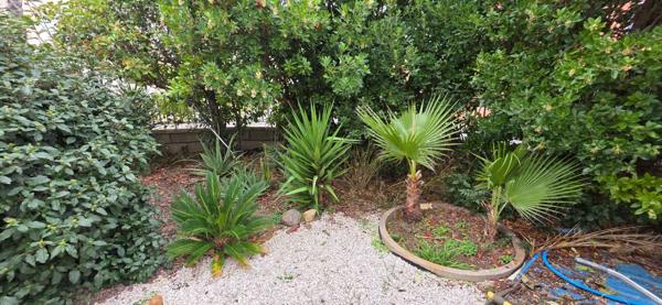 AGDE  RARE MAISON  DPE classé A (environ 200M² ) SUR 492M² DE TERRAIN .QUARTIER CALME
