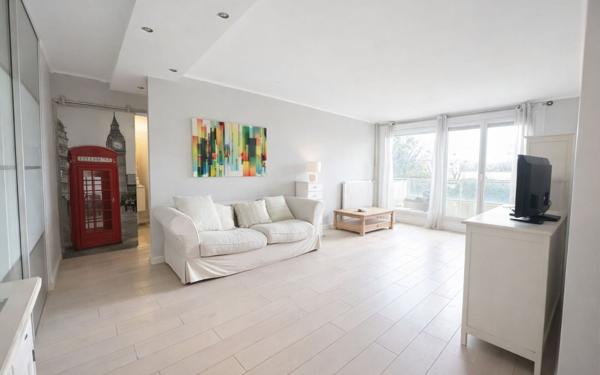 Appartement à vendre    2 pièces • 52,76 m2 Le Pecq