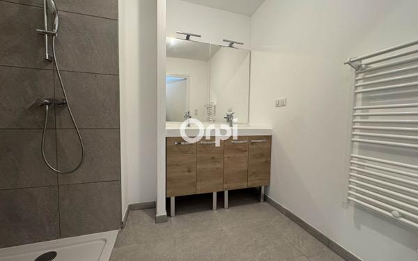 Appartement à vendre    3 pièces •  Hazebrouck