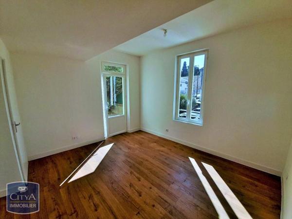 Appartement à louer 4 pièces 68.12m² Orange (84100)
