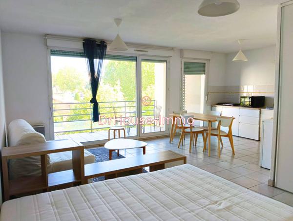 Appartement à louer 1 pièce de 27 m²