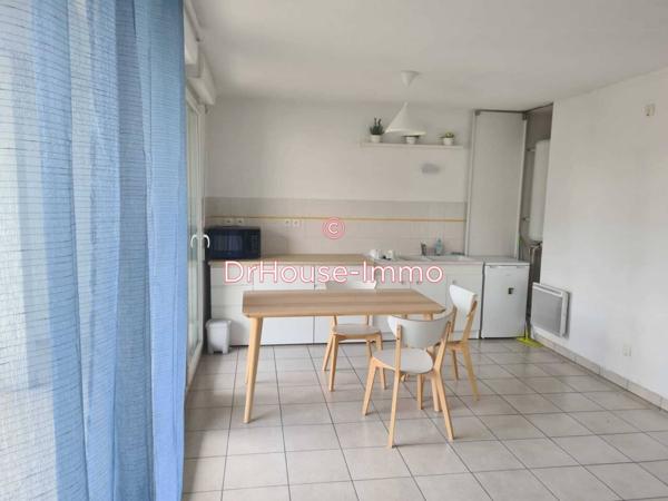 Appartement à louer 1 pièce de 27 m²