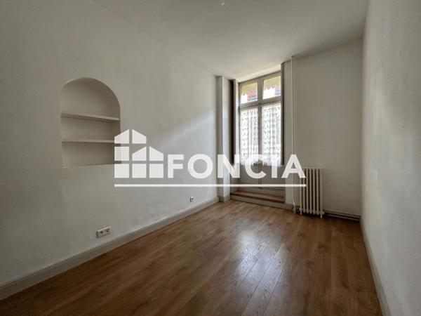 Location Appartement 5 pièces 122.22 m² - 26 RUE DE VERDUN Carcassonne 11000