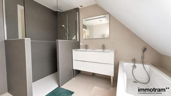 Vente Maison 100m2 - 3 chambre(s) - Wasquehal, Wasquehal Pavé de Lille • Réf. VM29753