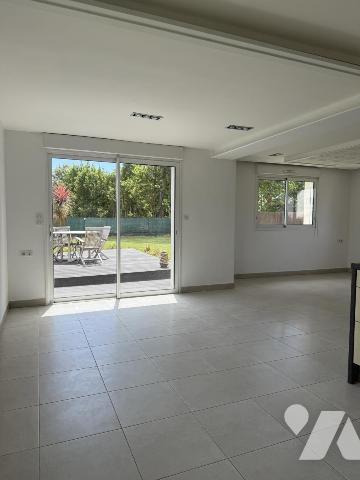 A VENDRE-LARMOR BADEN-MAISON CONTEMPORAINE 6 PIECES 750 m2 terrain
