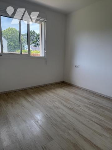 A VENDRE-LARMOR BADEN-MAISON CONTEMPORAINE 6 PIECES 750 m2 terrain
