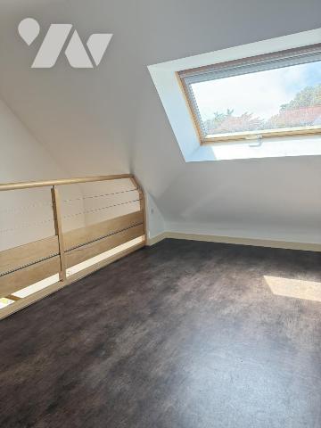 A VENDRE-LARMOR BADEN-MAISON CONTEMPORAINE 6 PIECES 750 m2 terrain
