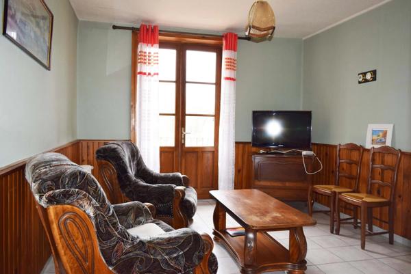 Immobilier Sail-les-Bains (42310) – Maison 155m2 – 117 000 €