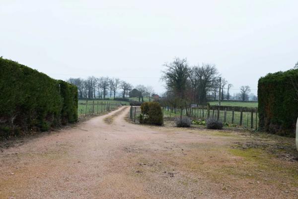 Immobilier Sail-les-Bains (42310) – Maison 155m2 – 117 000 €