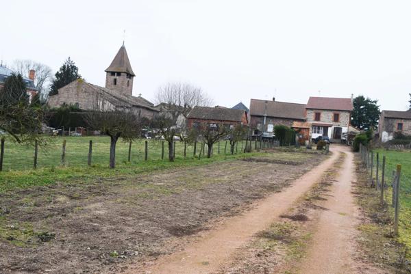 Immobilier Sail-les-Bains (42310) – Maison 155m2 – 117 000 €