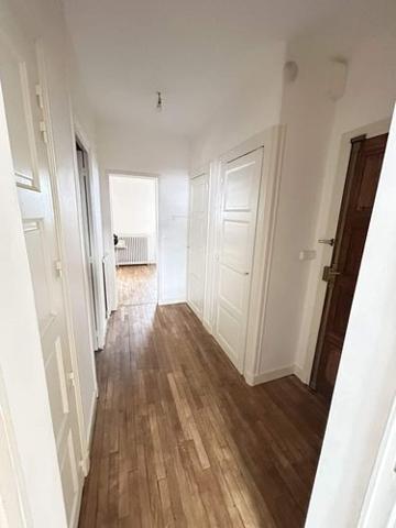 Appartement à louer à Tours dans l'Indre-et-Loire (37000), ref : 005/2030 TOURS