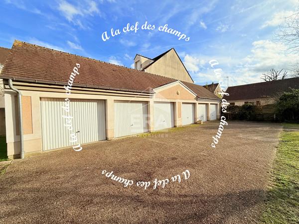 Parking / box Gif Sur Yvette