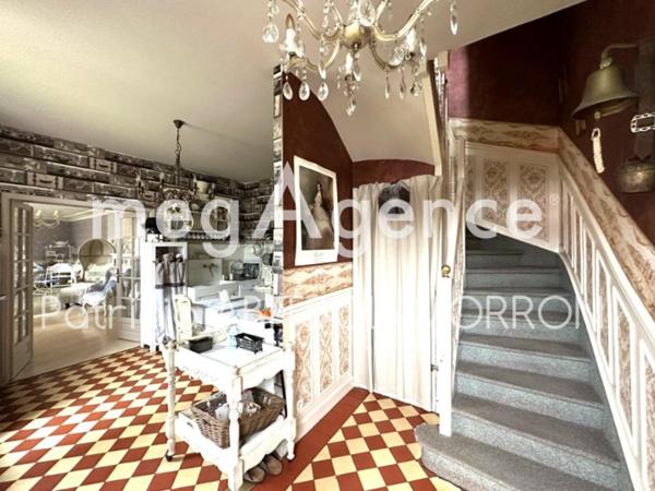 Maison à NEUILLY-PLAISANCE, 93360 - 7 pièces 142m²