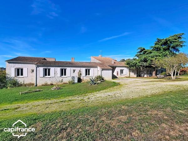 Propriété d’exception à Thouars (79): 448 m² habitables sur 1,7 ha, liberté et volumes hors norme